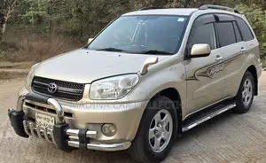 Toyota RAV4 Octane-drive 2005