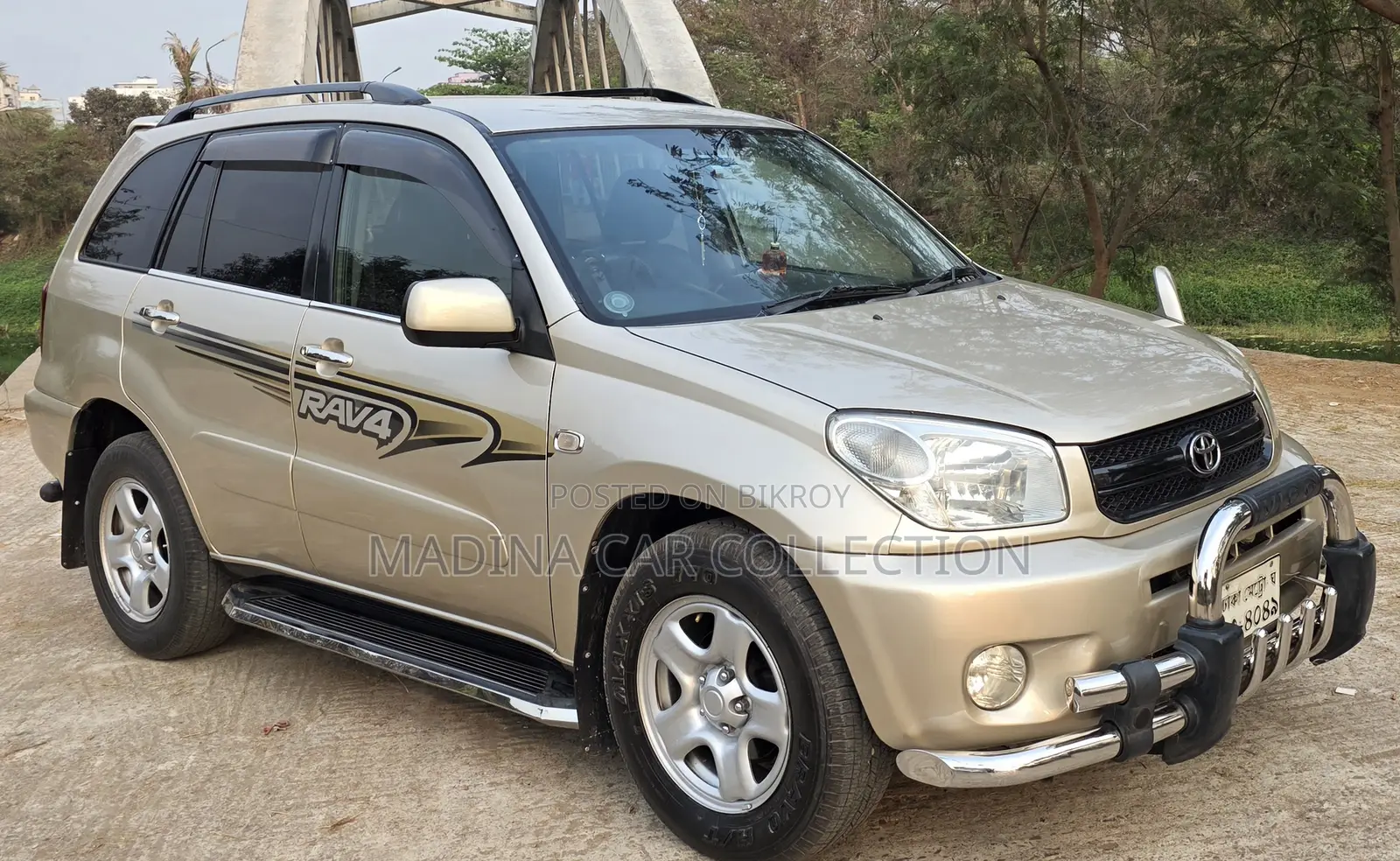 Toyota RAV4 Octane-drive 2005