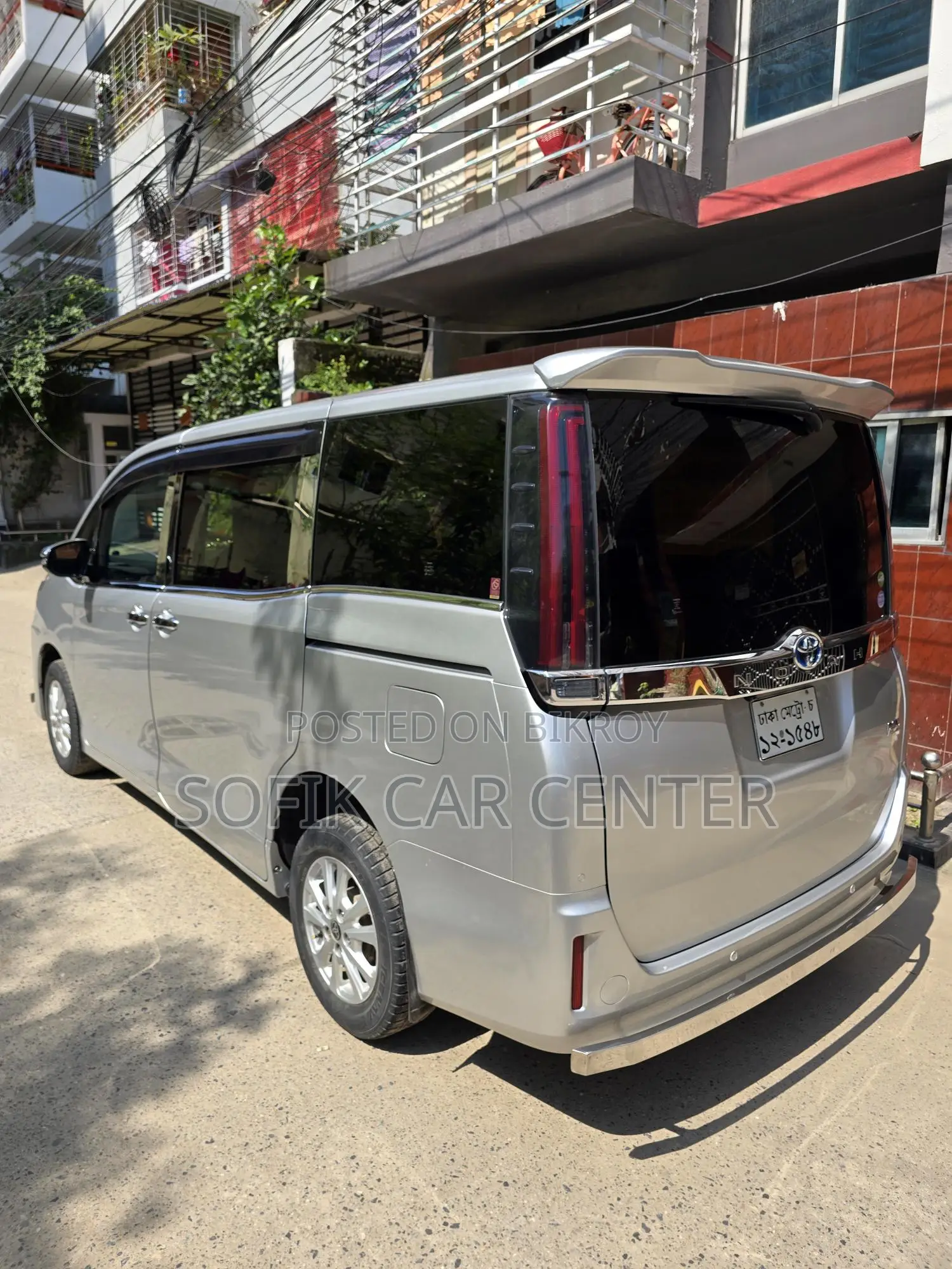 Toyota Noah GI 2020