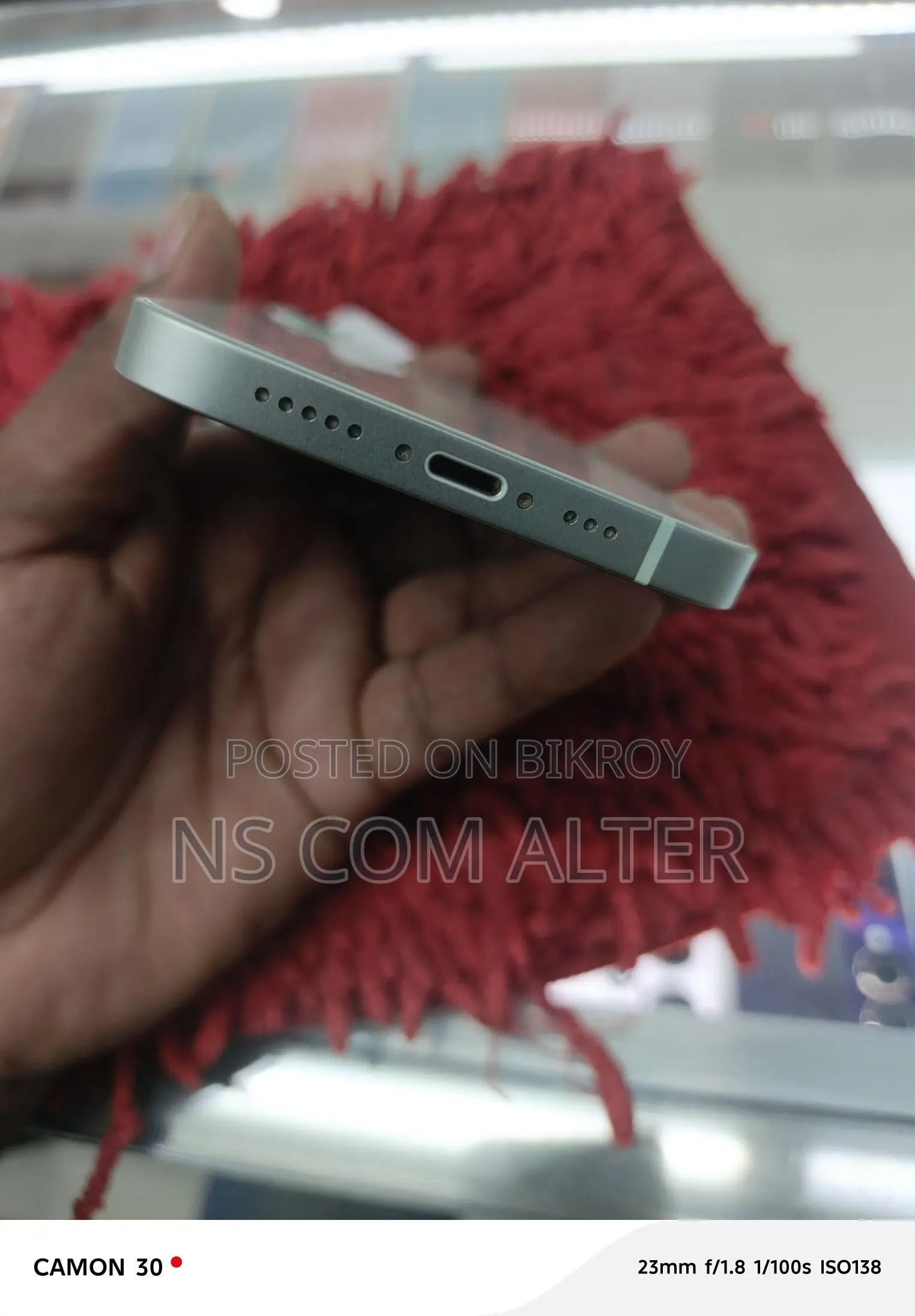 Apple iPhone 12 (BH89%) (Used)
