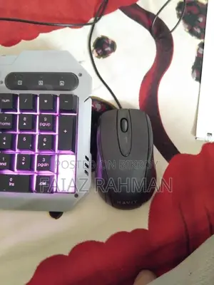 AULA F2023 KEYBOARD AND MOUSE