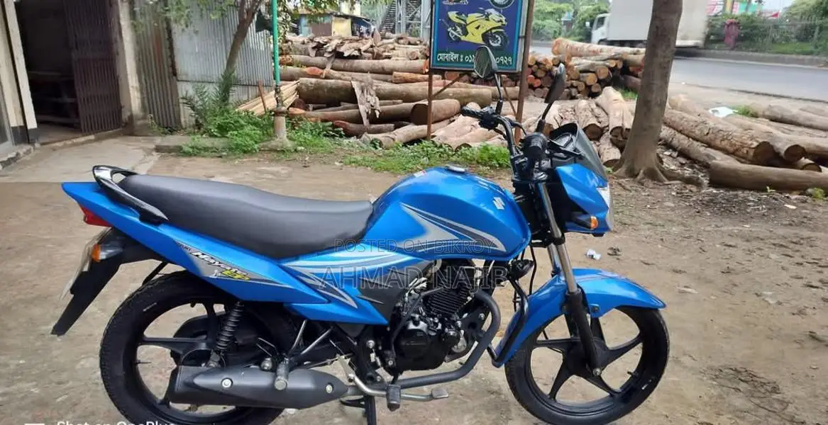 Suzuki Hayate . 2022