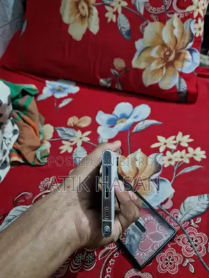 Samsung Galaxy S22 Ultra . (Used)