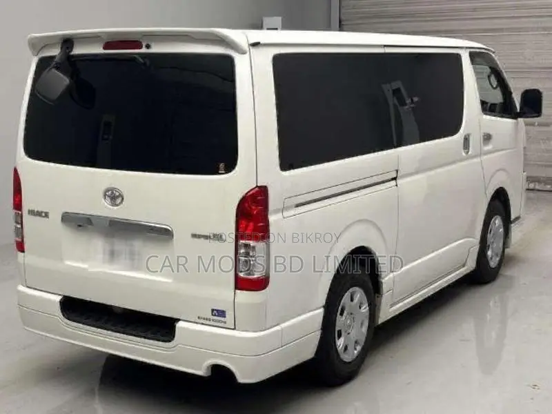 Toyota Hiace Super GL 2020