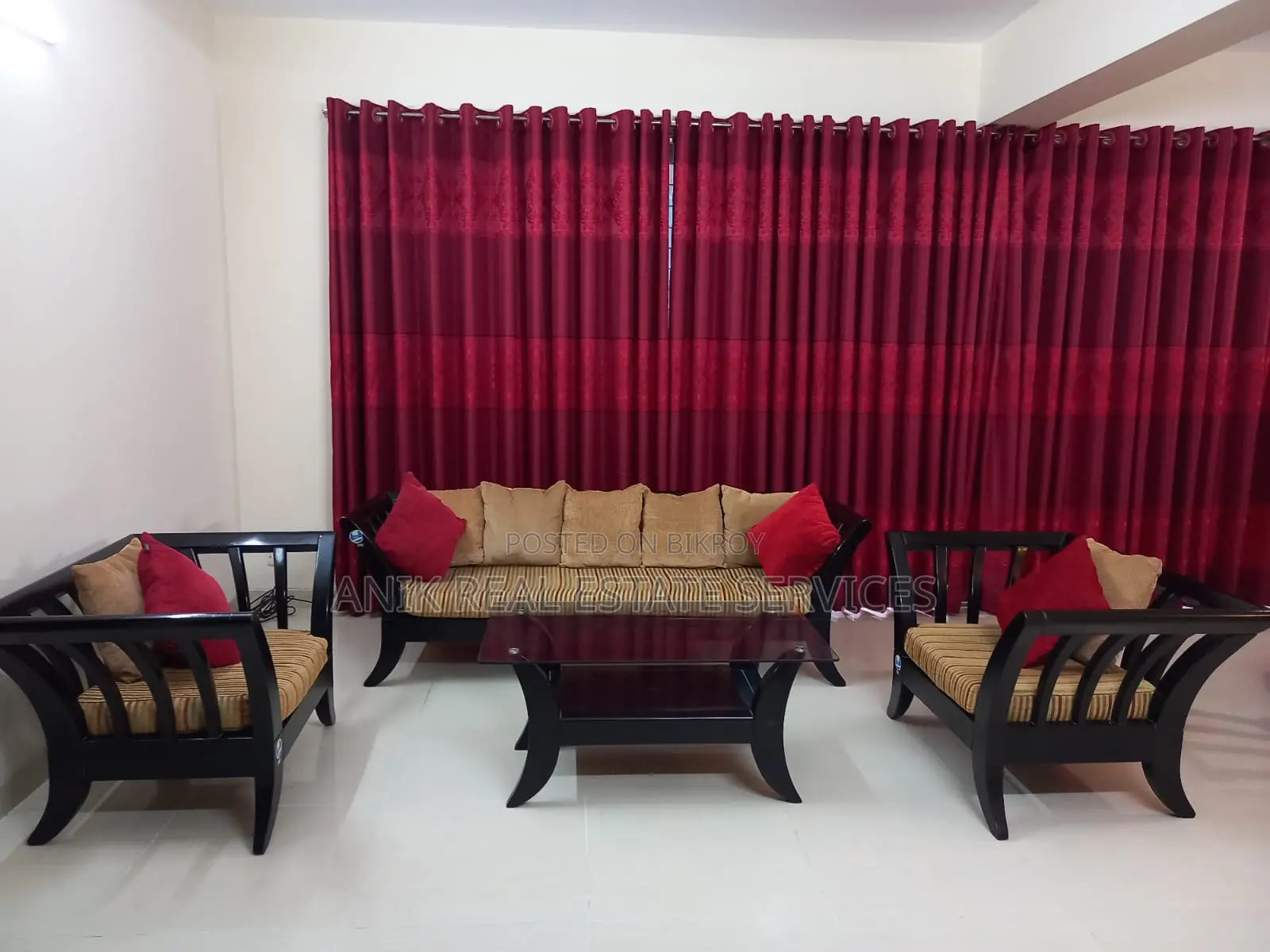 Good Quality 3 Bedroom Full Farnised Flat Rent At Banani