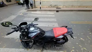 Honda X-Blade 160 ABS 2022