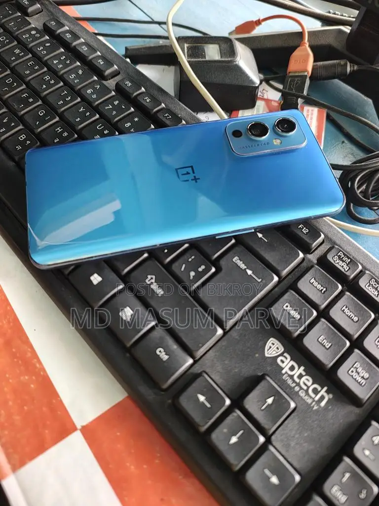 OnePlus 9 5G 8GB 128GB (Used)