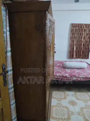Almirah for Sale
