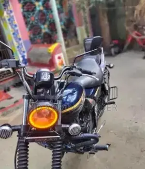 Bajaj Avenger 150 Street 150cc 2017