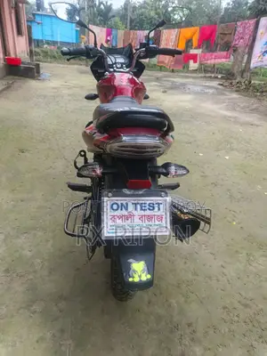 Bajaj Discover 125 . 2024