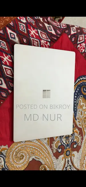 Microsoft Surface Laptop 2 ইমার্জেন্সি সেল, ফুল ফ্রেশ কন্ডিশন