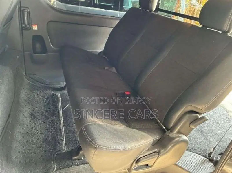 Toyota Hiace Super GL Dark Prime2 2022