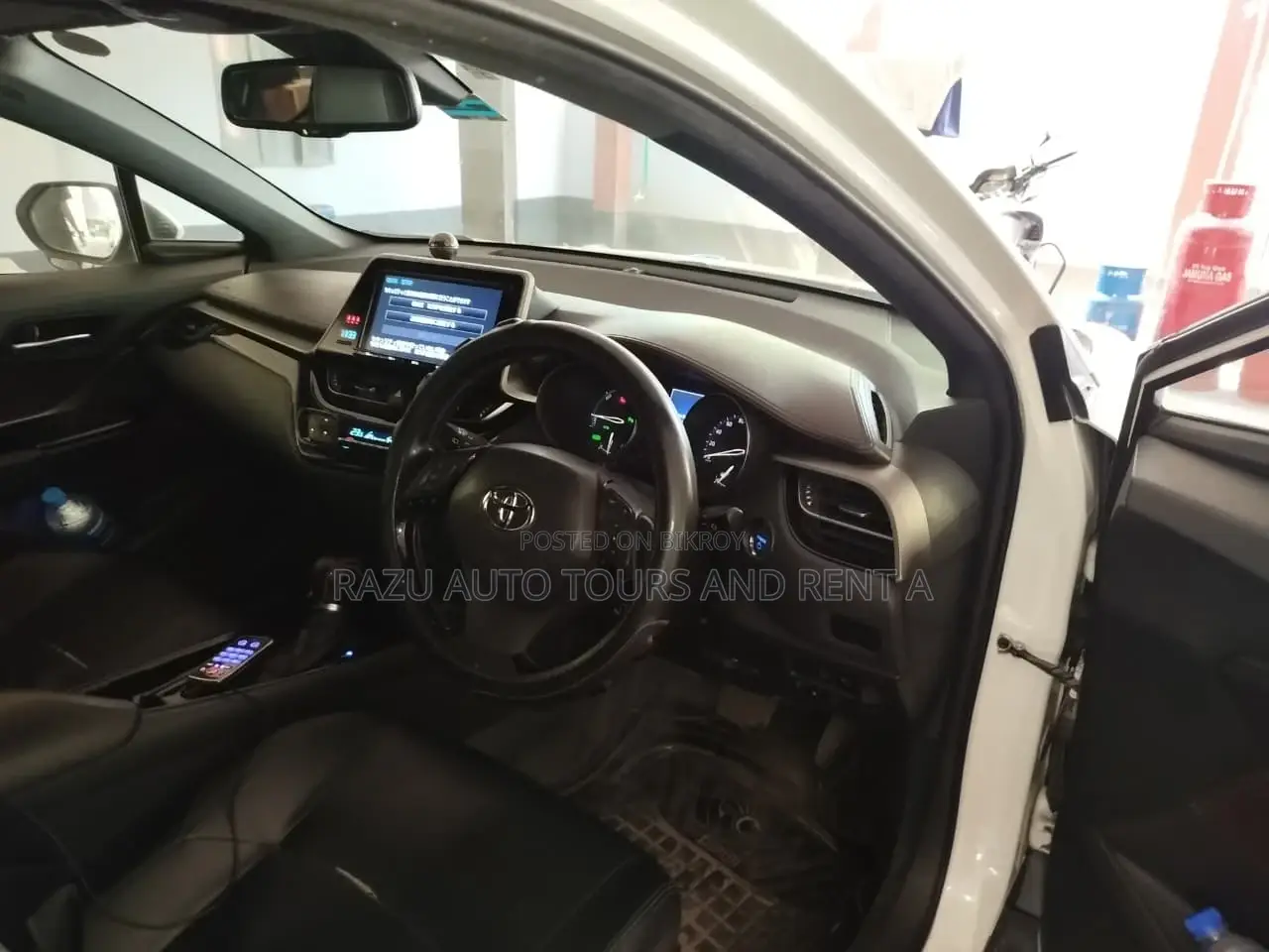 Alphard For Rent