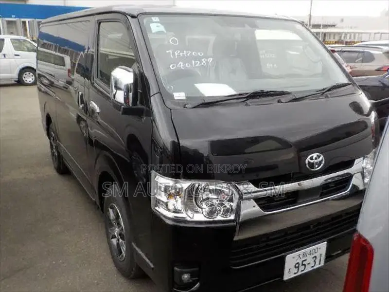 Toyota Hiace Super GL Black 2025
