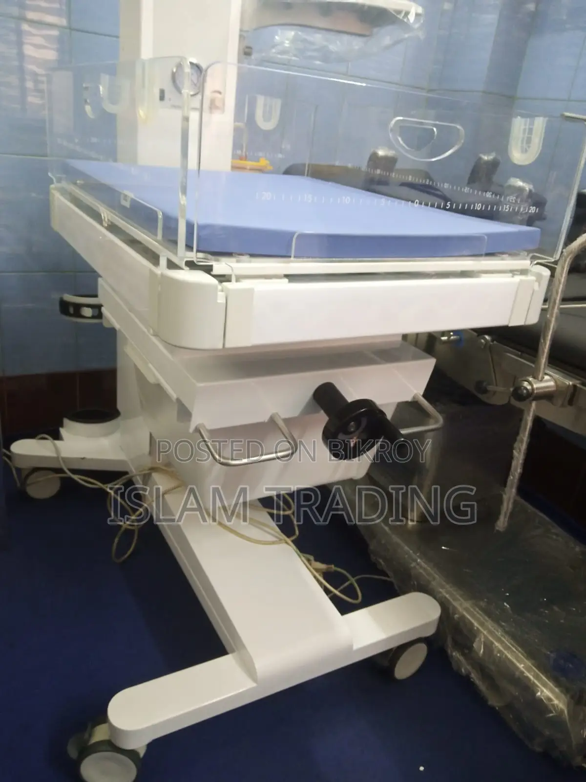 এনআইসিইউ (NICU)-এর জন্য প্রিমিয়াম বেবি ওয়ার্মার