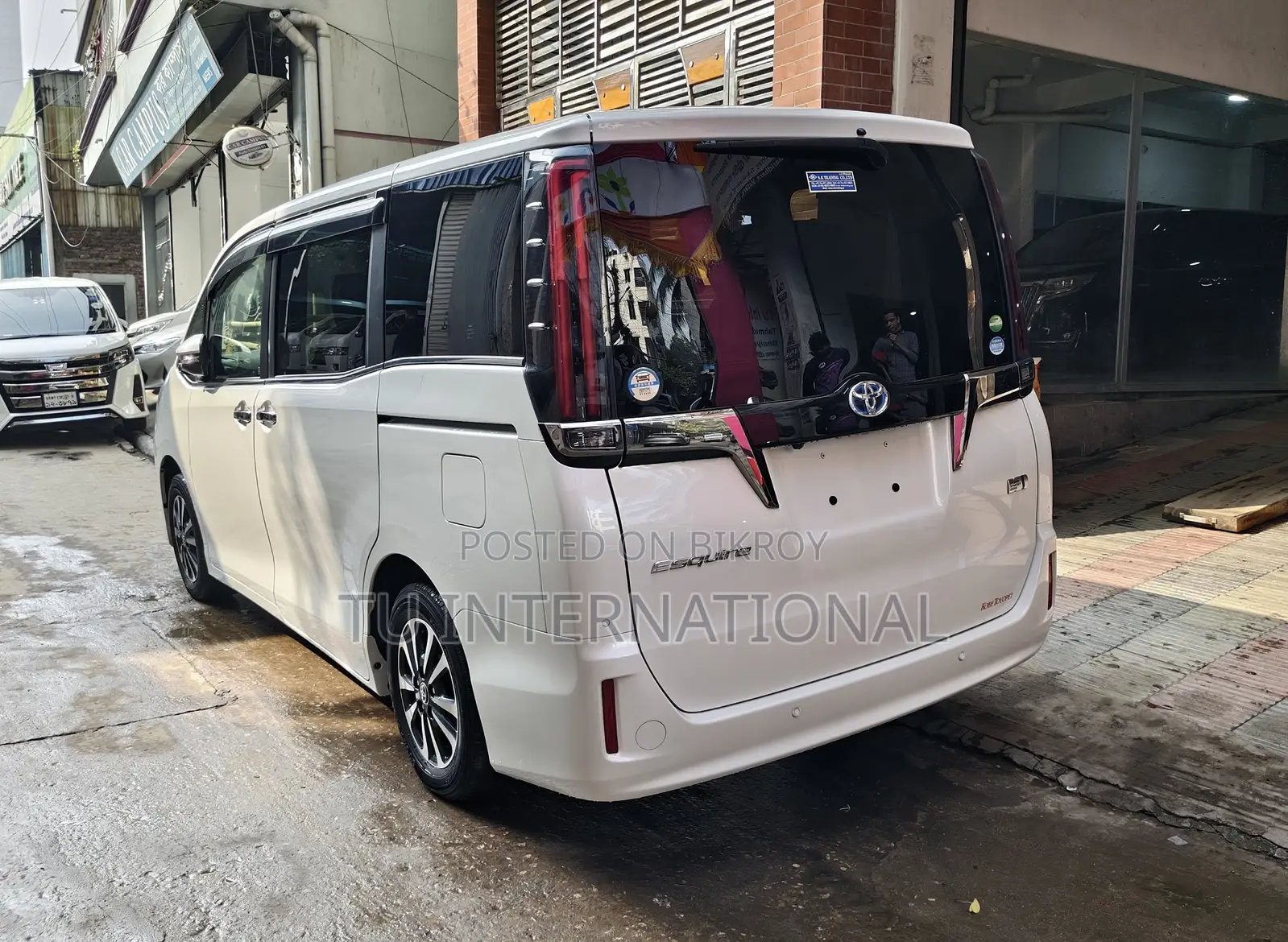 Toyota Esquire GI PREMIUM. 2020