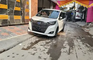 Toyota Esquire GI PREMIUM. 2020
