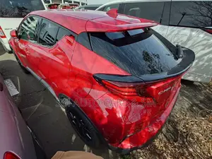 Toyota C-HR G Mode Nero Red 2021