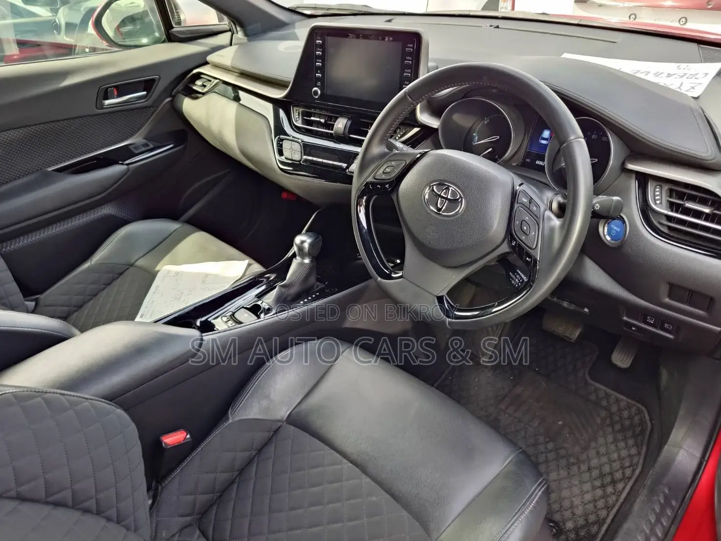 Toyota C-HR G Mode Nero Red 2021