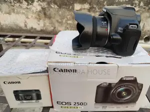 250D+50mm STM with Box, Full Fresh Like New Condition