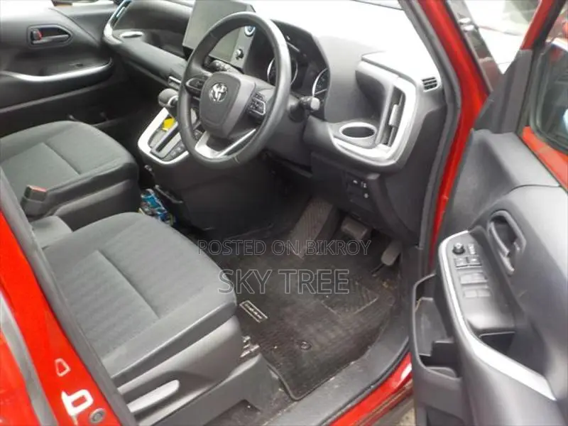 Toyota Noah sg P a c k g e 2022