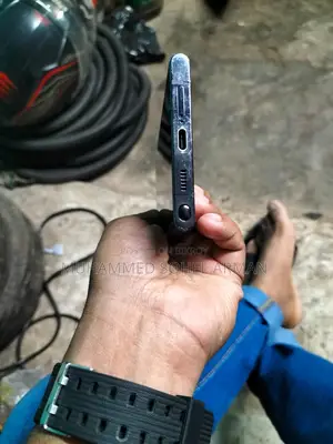 Samsung Galaxy S22 Ultra . (Used)