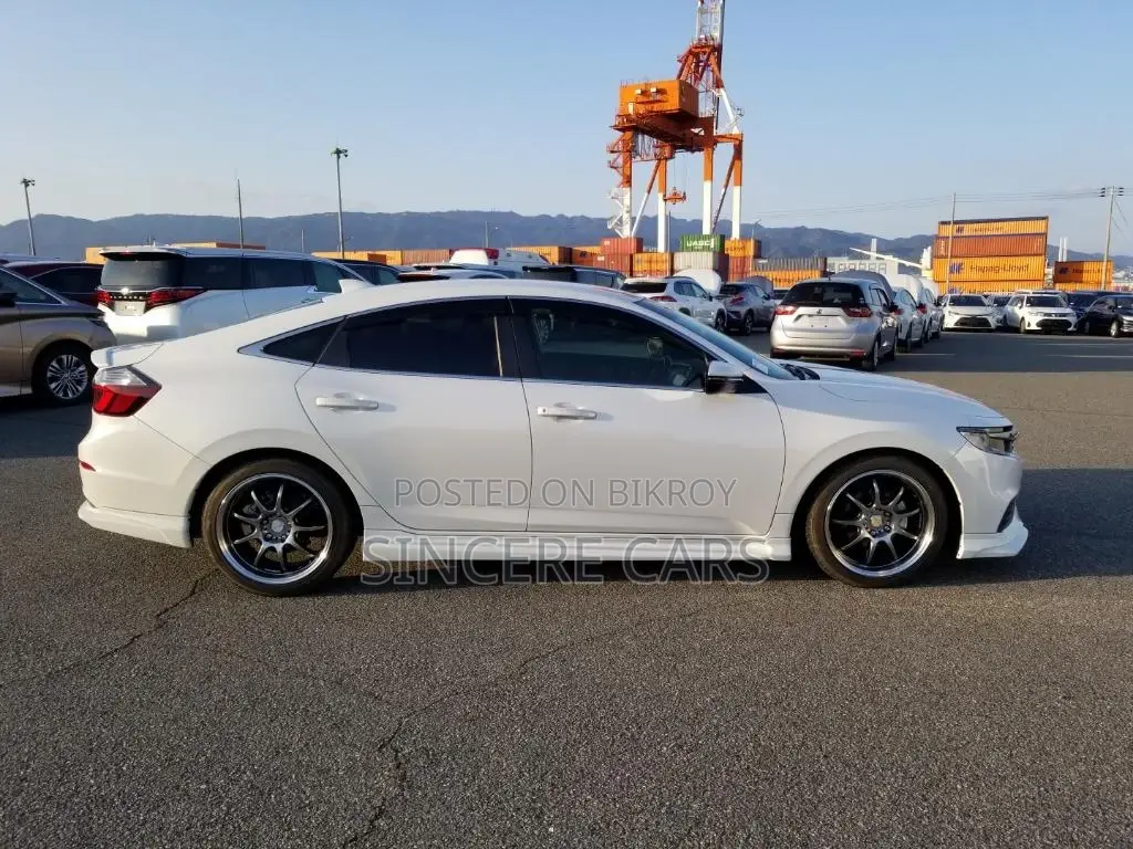 Honda Insight EX BLACK STYLE 4.5 2021