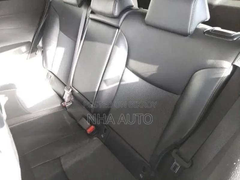 Toyota Corolla Cross HARDTOP 2021