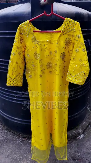 Beautiful Net Fabric Three-Piece Set