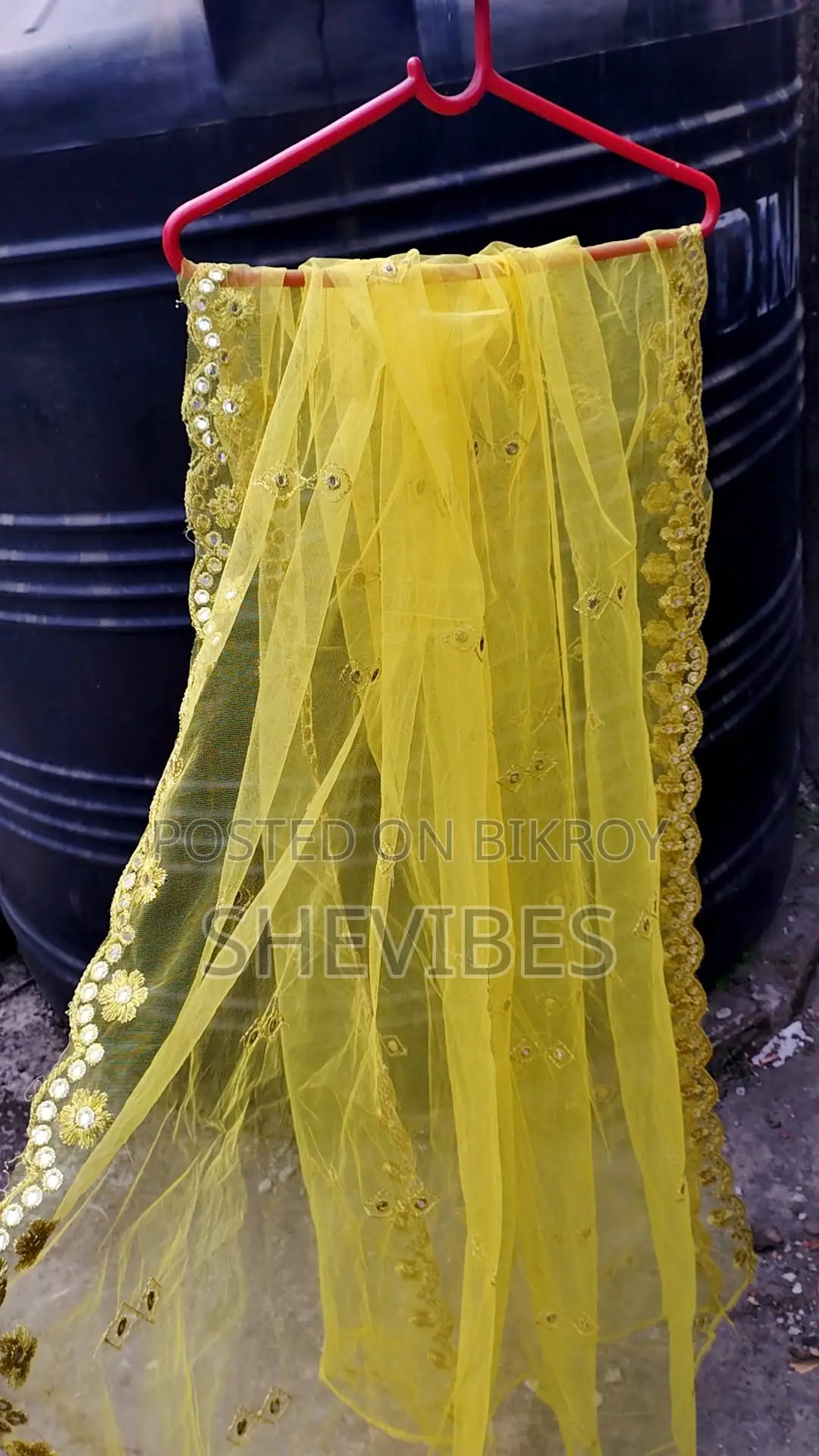 Beautiful Net Fabric Three-Piece Set