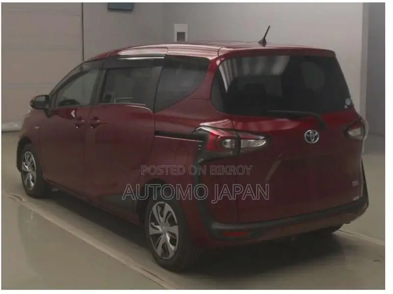 Toyota Sienta G Kero 2020