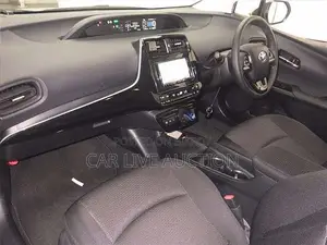 Toyota Prius Hybrid 2021