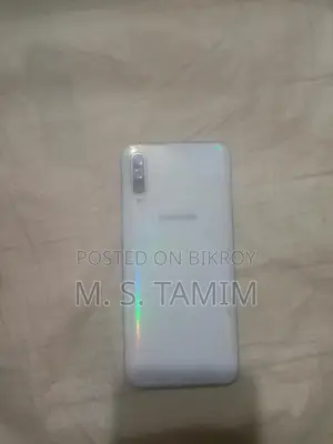Samsung Galaxy A50 4.64 (Used)