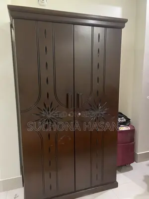 Almirah for sale