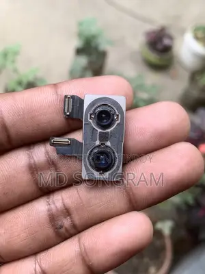 iPhone Xs Back Camera
