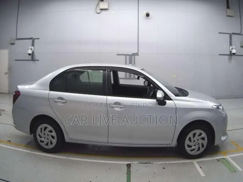 Toyota Axio Non Hybrid 2021
