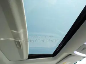 টয়োটা প্রিয়াস এ টুরিং সানরুফ ২০২০