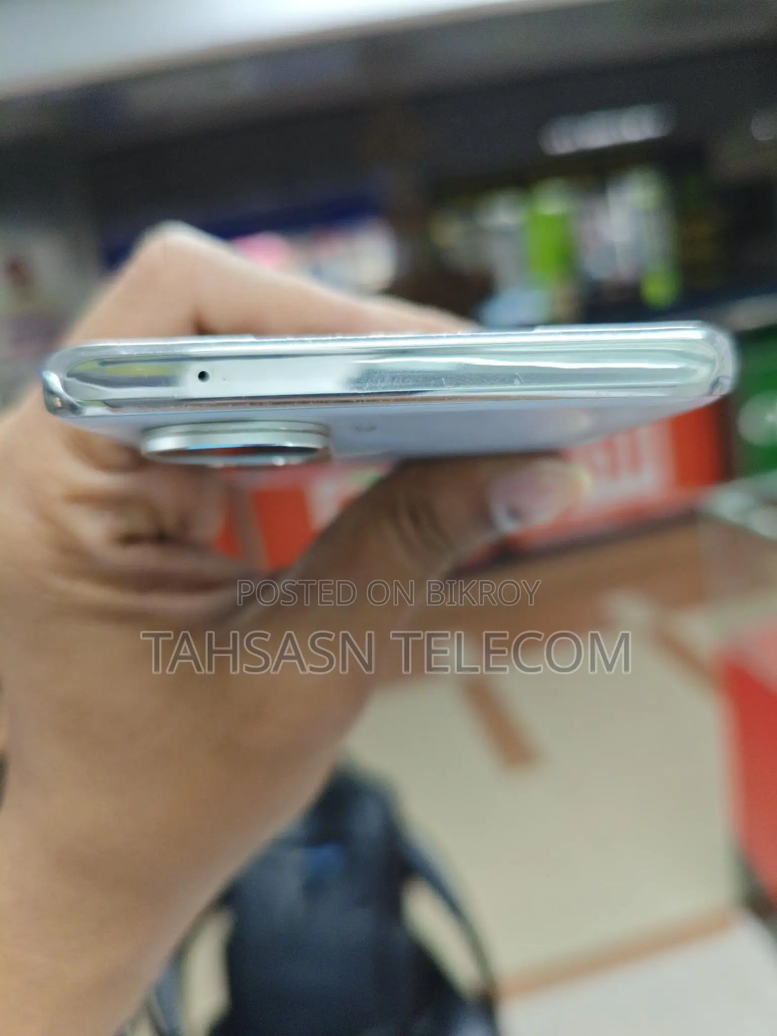 Vivo Y400 Pro 5g 8/128 (Used)