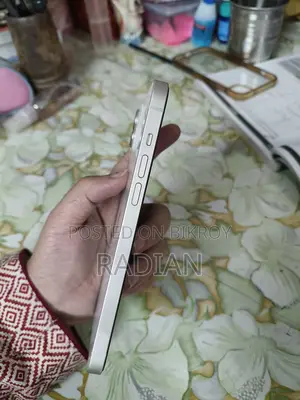 Apple iPhone 14 Plus 128GB (Used)