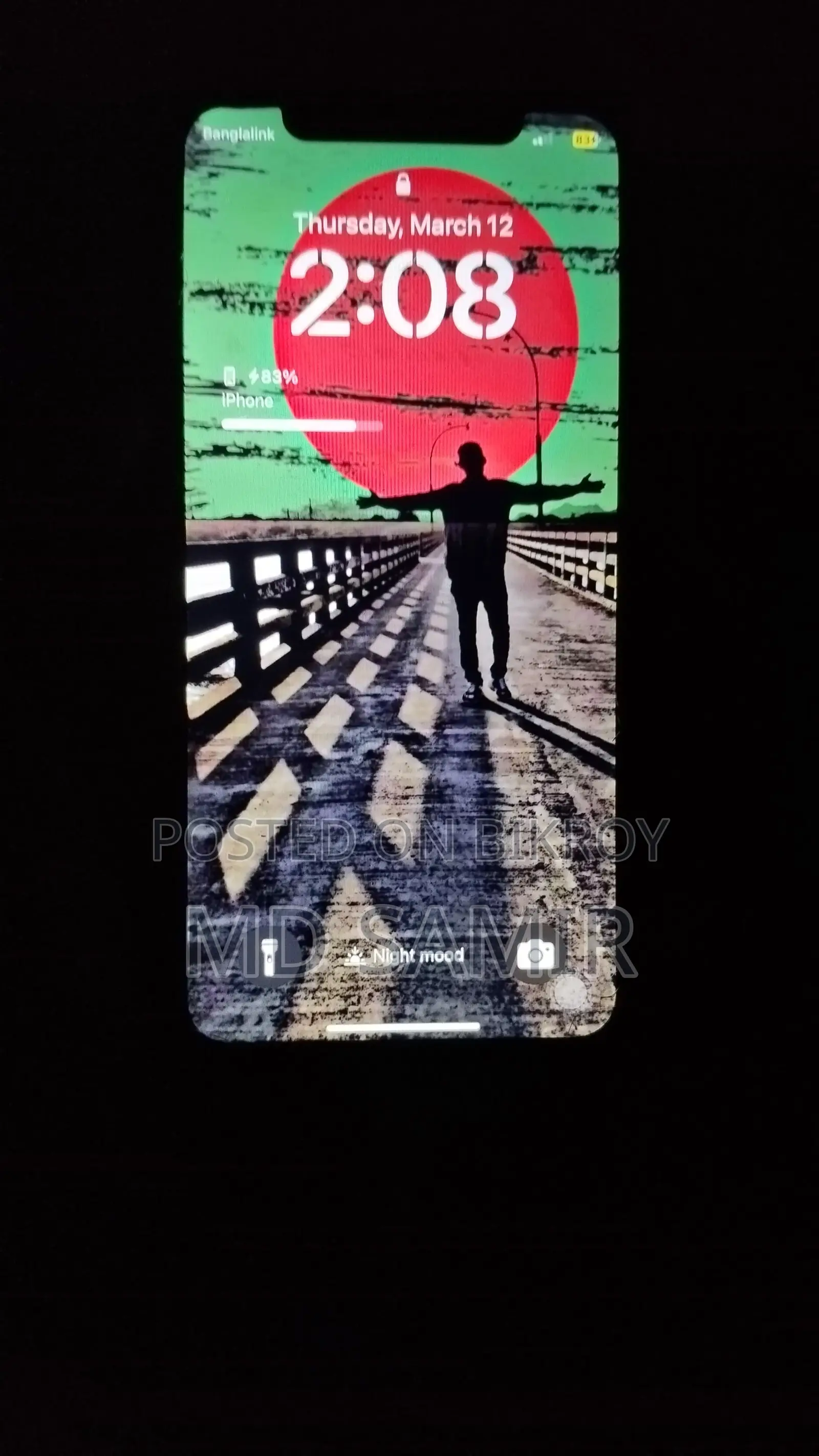 Apple iPhone 11 . (Used)