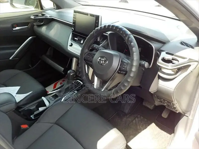 Toyota Sienta G HYB 4 POINT 2020