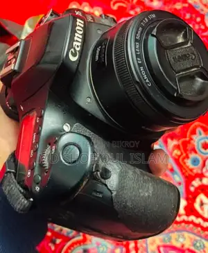 Canon 80D
