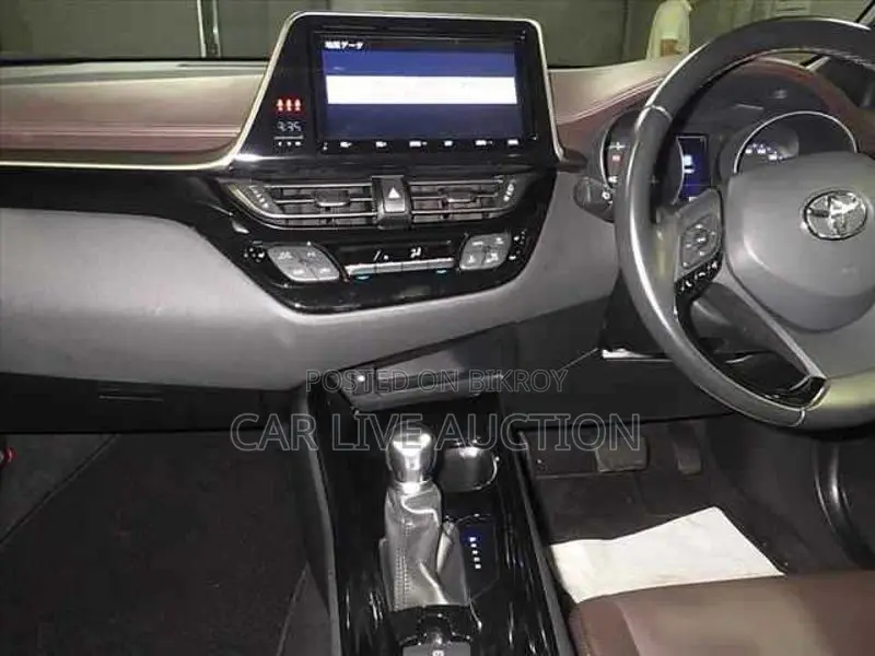 Toyota C-HR Hybrid G pre order 2021