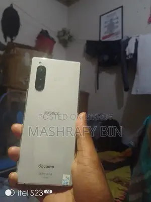 Sony Xperia 5 II . (Used)