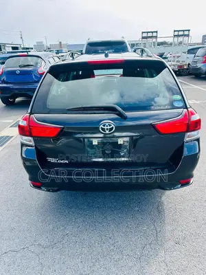 Toyota Fielder 2020