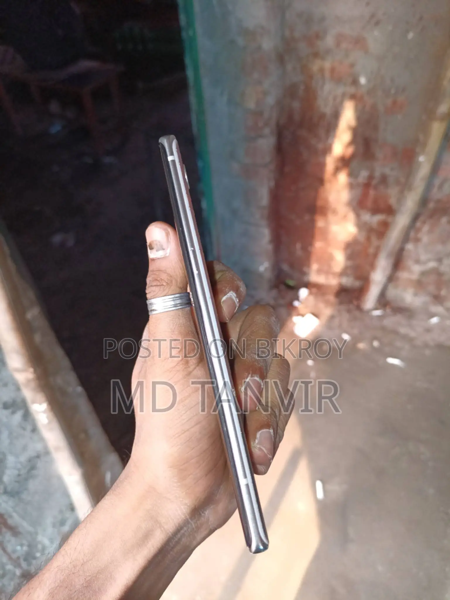 LG Velvet 5G (Used)