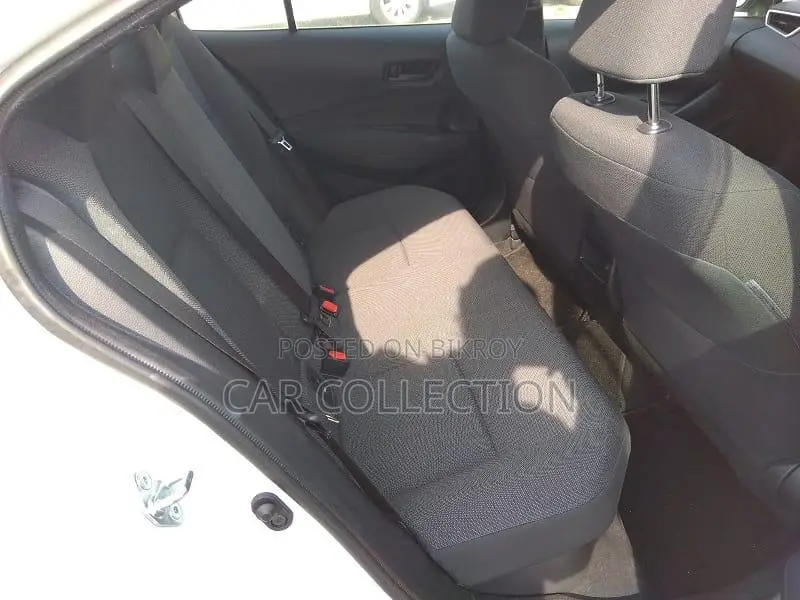 Toyota Corolla Gx White 2020