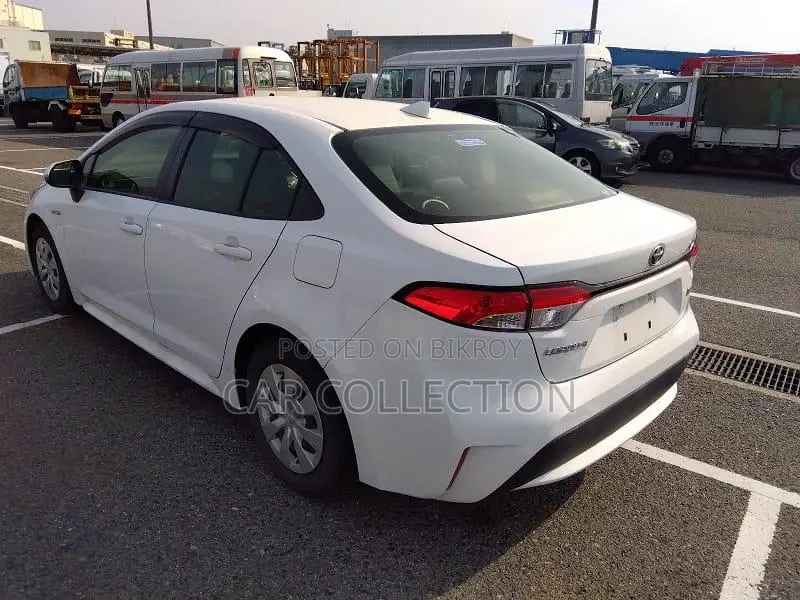 Toyota Corolla Gx White 2020