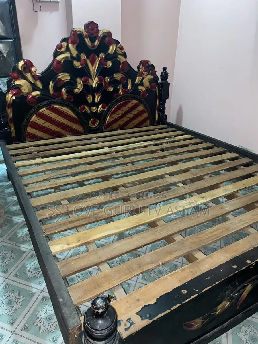 6/7 Bed