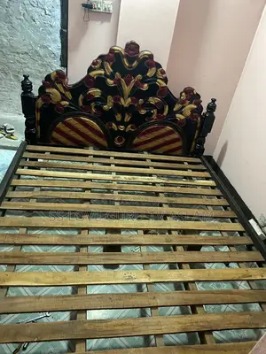 6/7 Bed